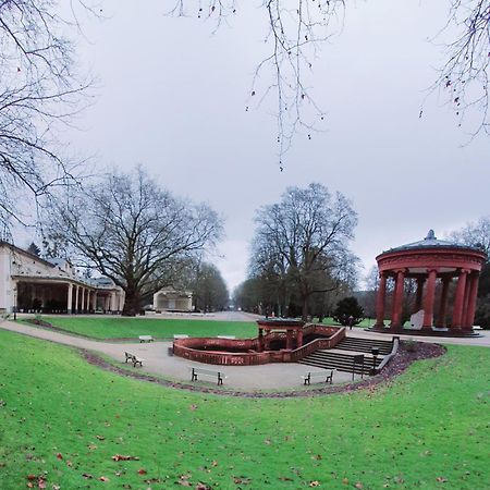 Apartamento Privat Zimmer In Bad Homburg Bei Kurhaus Bad Homburg vor der Höhe Exterior foto