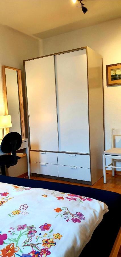 Apartamento Privat Zimmer In Bad Homburg Bei Kurhaus Bad Homburg vor der Höhe Exterior foto